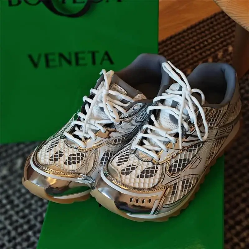Light blue stylish running shoe