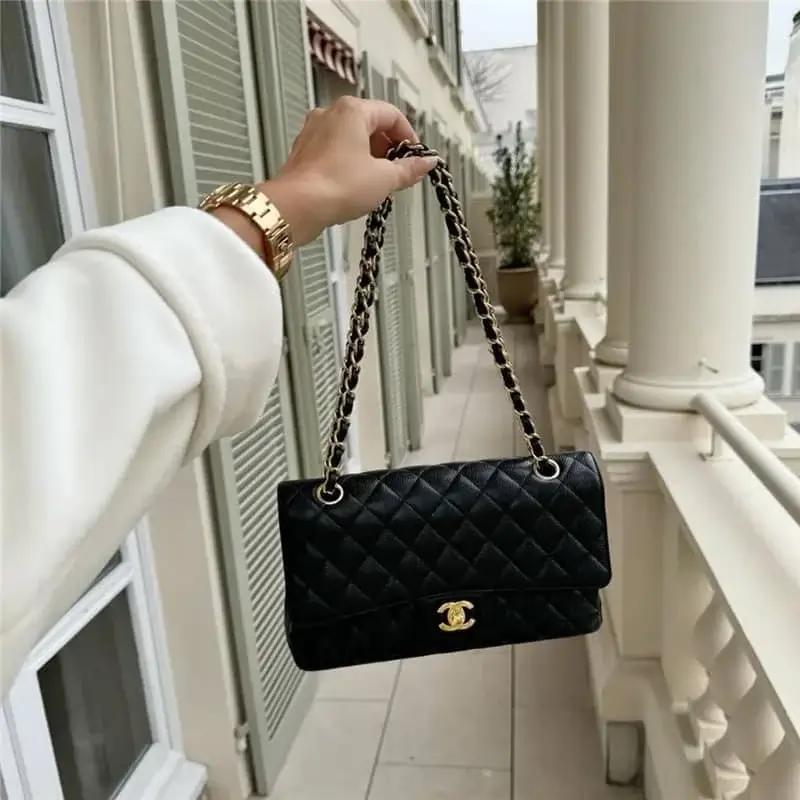 Chanel Classic Flap 23cm